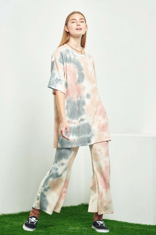 Women's Oversized Tie Dye Lounge Set