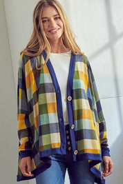 Women's Oversized Plaid Buttondown Cardigan