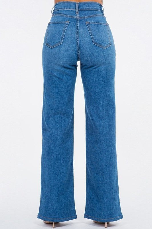 Women's High Rise Wide Leg Jeans in Medium Blue