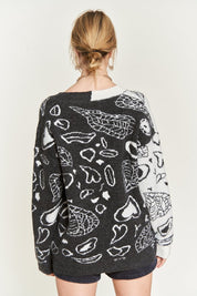 Women's Oversized Heart Paisley Color Block Cardigan