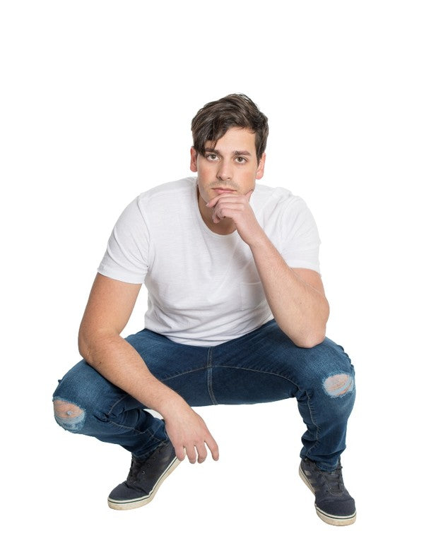 Knee Rip Rip Slim Taper Denim Jeans