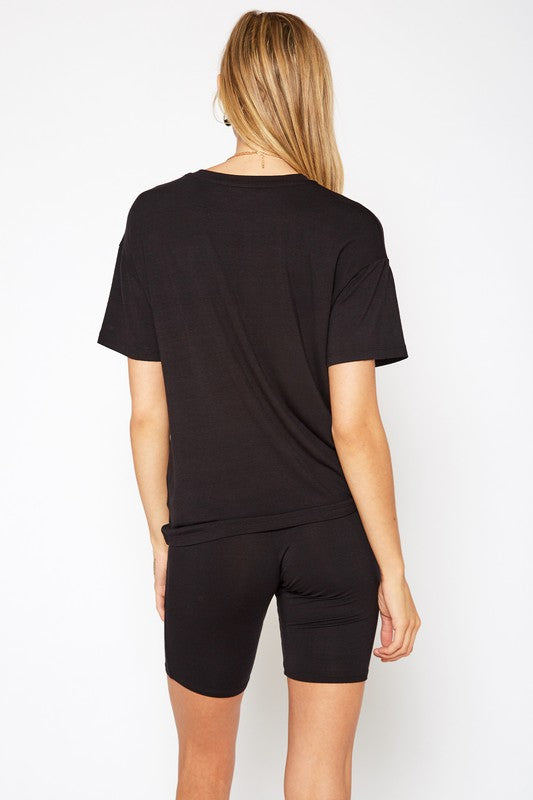 BELLATRIX SASSY BASIC T SHIRT