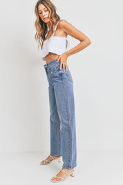 HIGH WAISTED SKATER JEANS
