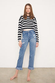 HIGH RISE CROPPED STRAIGHT JEANS