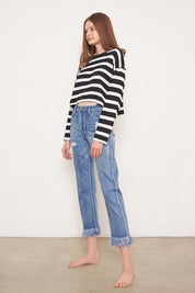 HIGH RISE CROPPED STRAIGHT JEANS