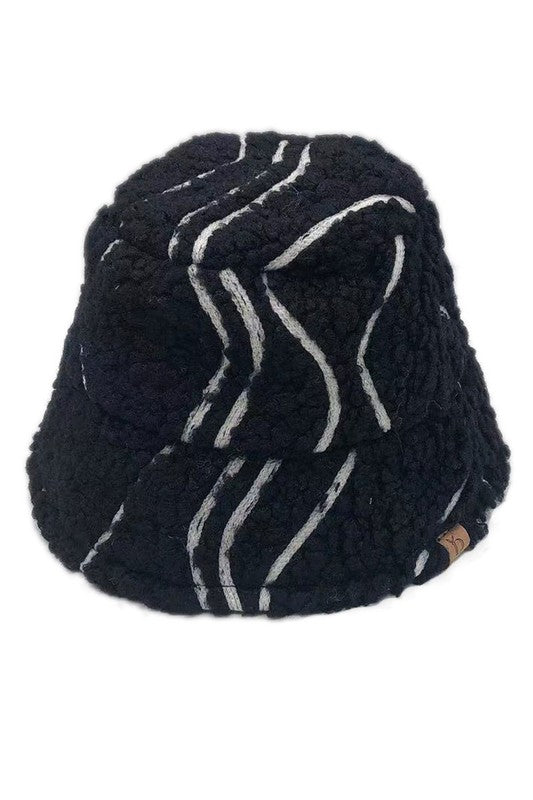 Winter Geometric Pattern Sherpa Bucket Hat