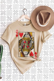 QUEEN OF HEARTS GRAPHIC TEE